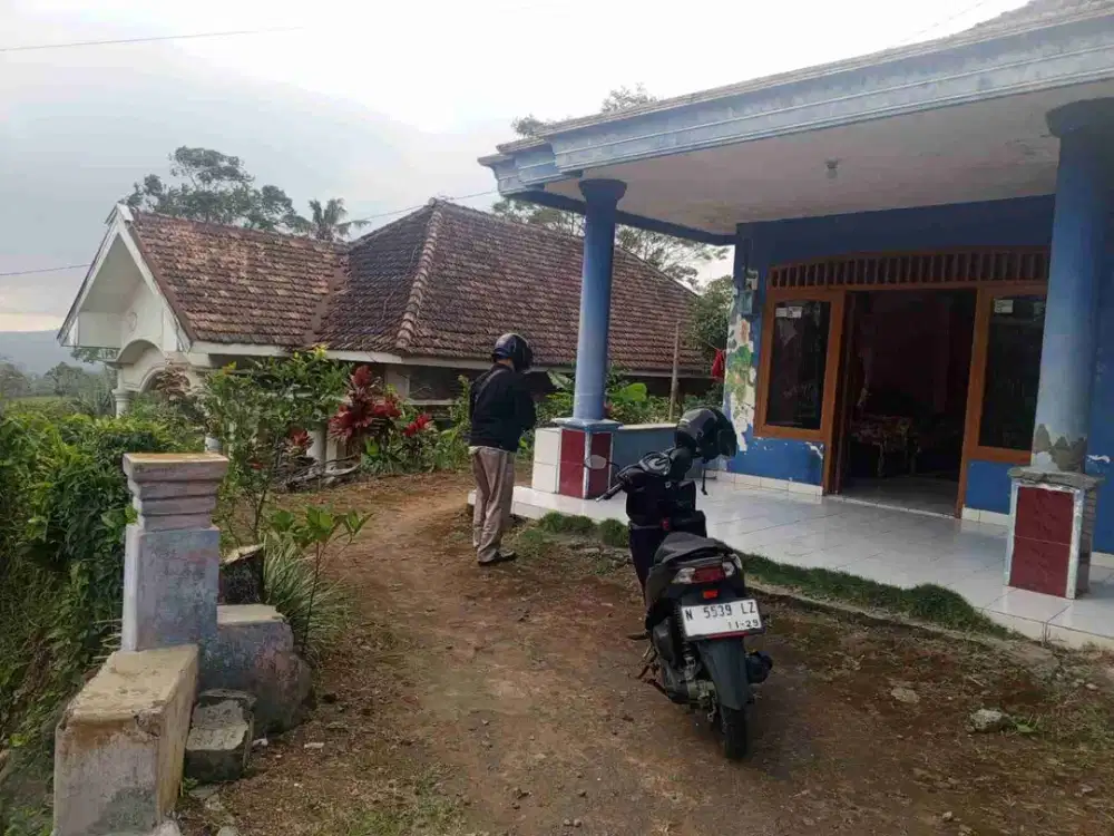 Rumah Kampung Donowarih Karangploso Malang