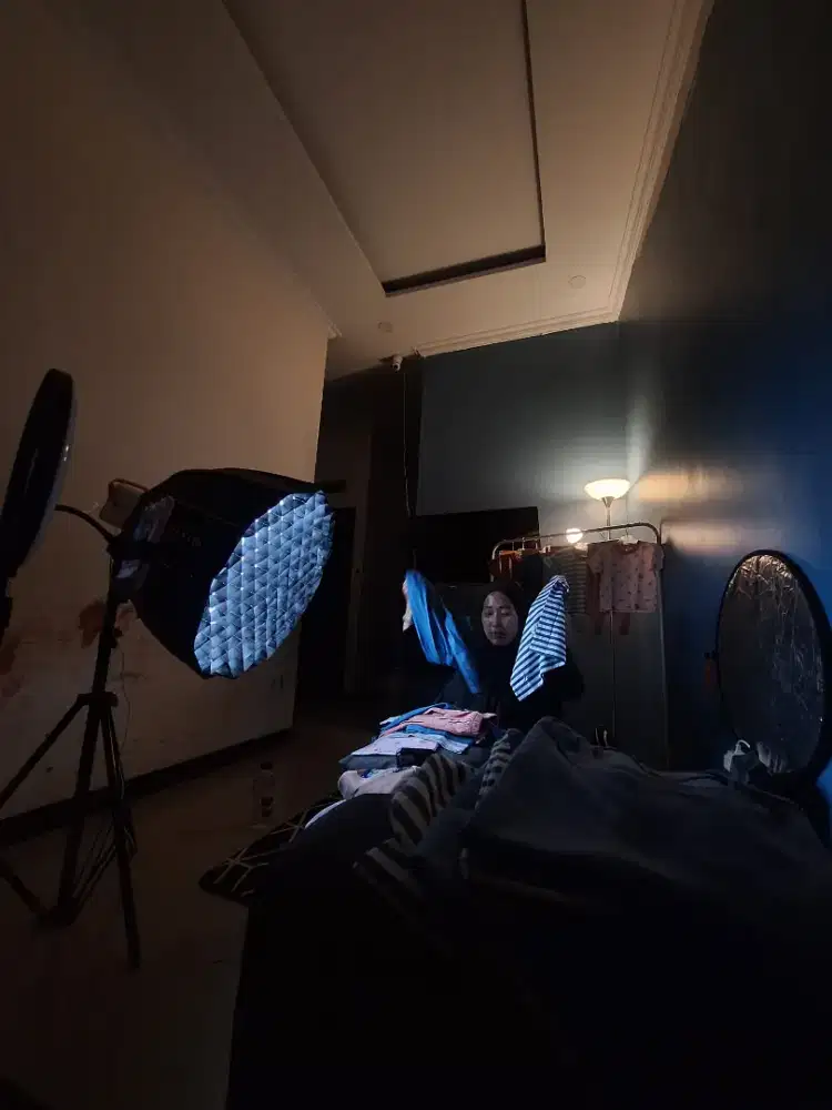 Dicari karyawan untuk jualan Live stream