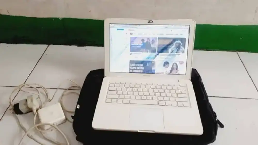 JUAL CEPAT MURAH MACEBOOK