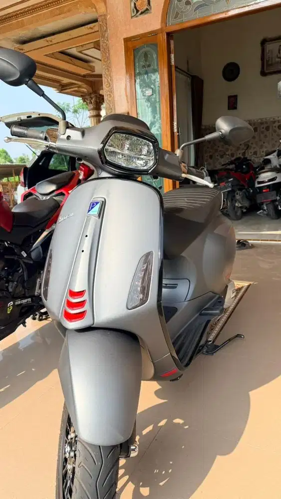 Vespa sprint s 150 abs grey titanio nik 2024