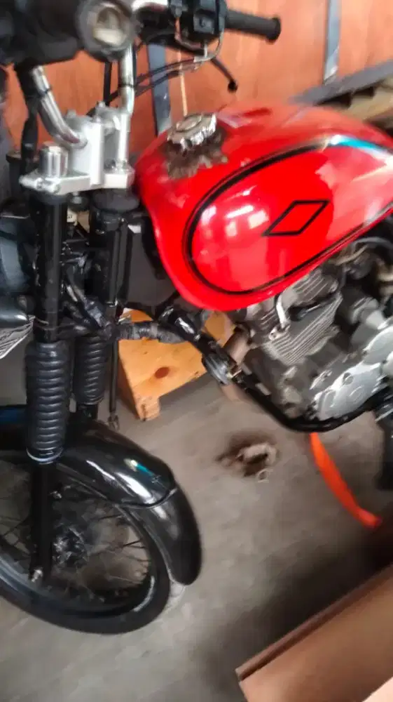 Di jual motor basic scorpio THN 2002 PJK idup