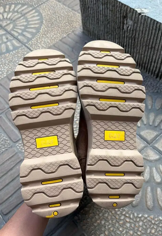 Sepatu Caterpillar Original