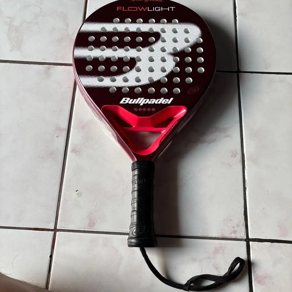 Raket padel bullpadel flow light preloved