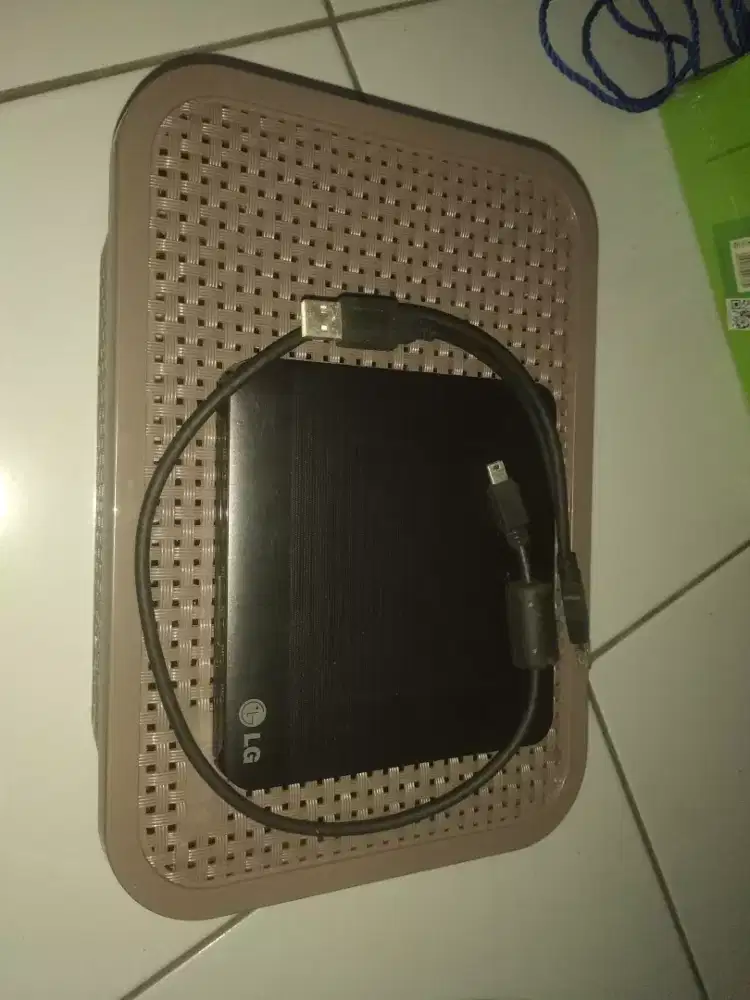 Dvd raw eksternal merk LG dan HDD case