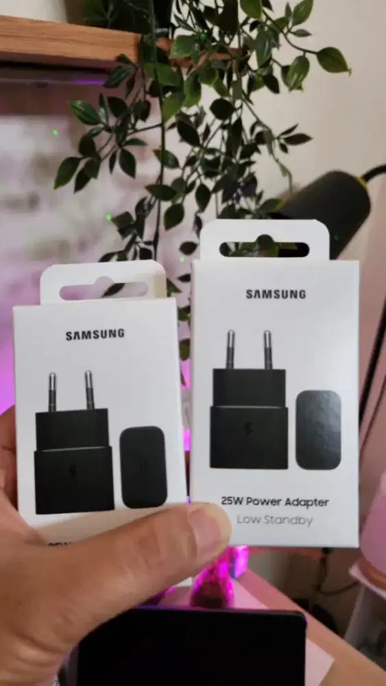 Charger Original Samsung 25 Watt Baru Segel