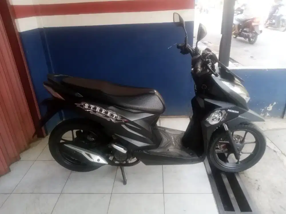 DP 1JT Honda Beat Street 2023