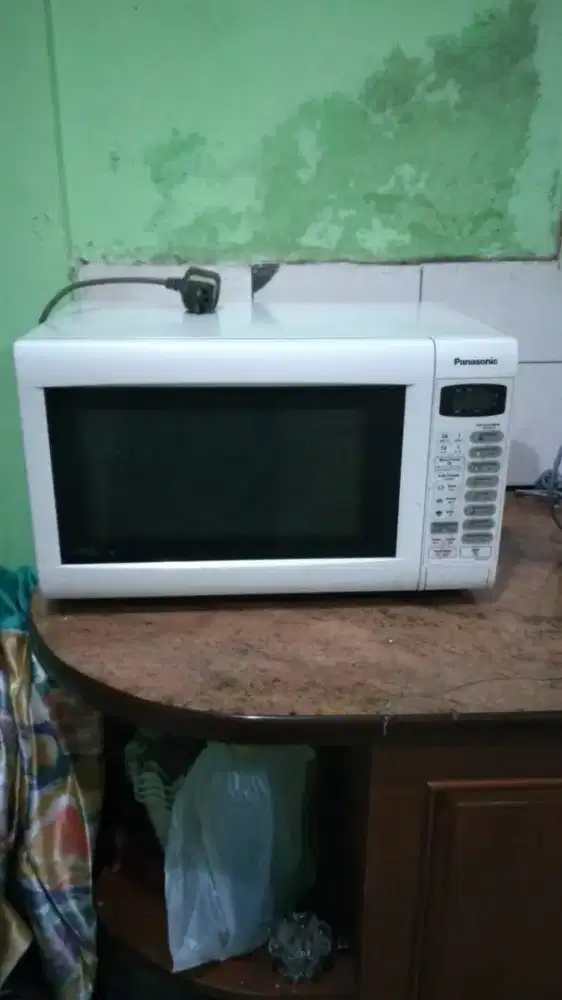 Microwave Oven Merk Panasonic