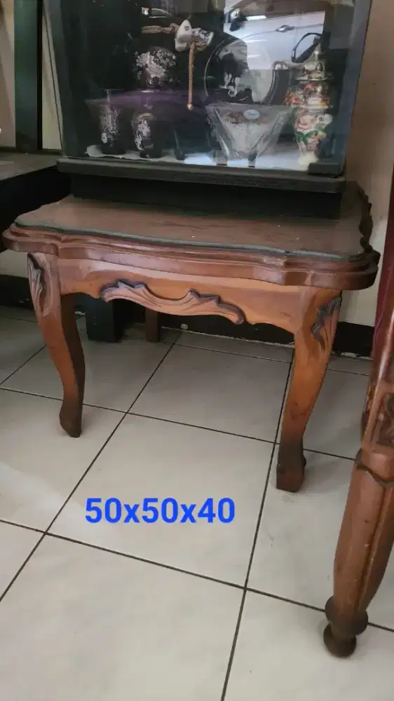 JUAL MEJA KECIL UKIR KAYU JATI