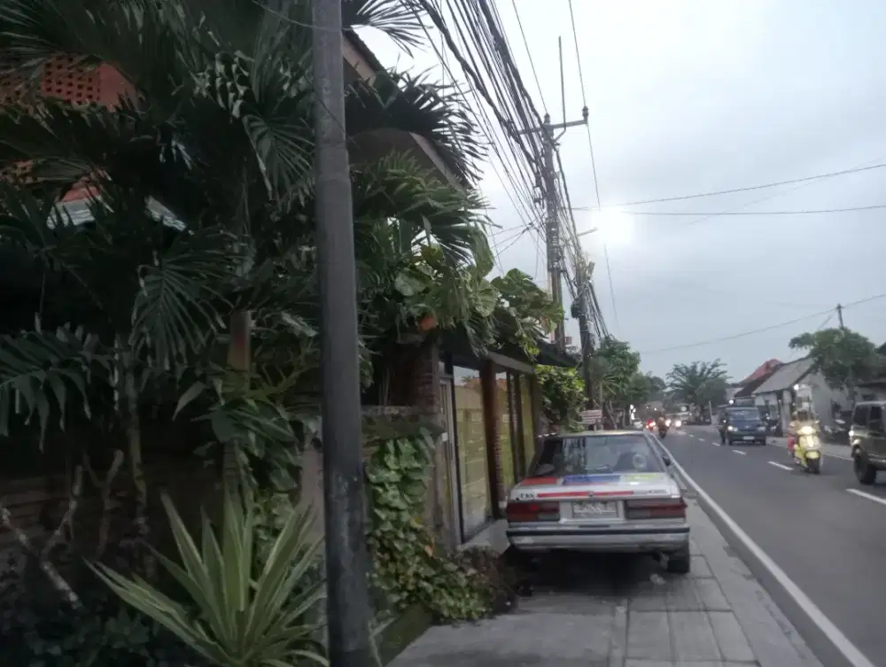 Tanah Pinggir jalan Utama