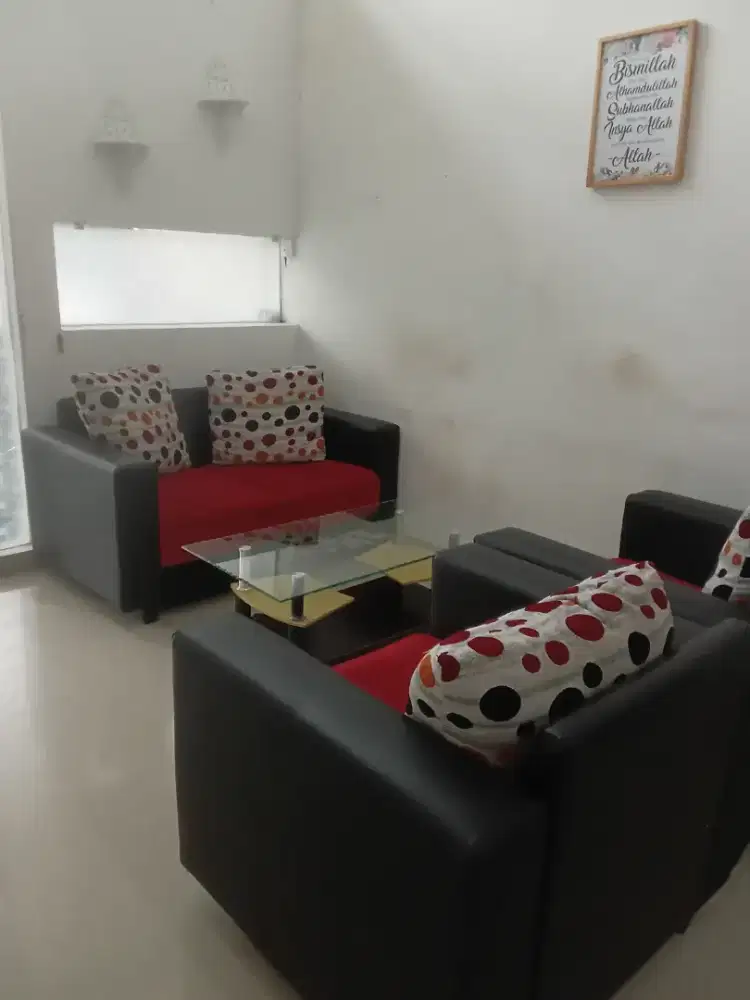 Sewa kontrak rumah ful isi permata jingga suhat ready 15 nov UB malang