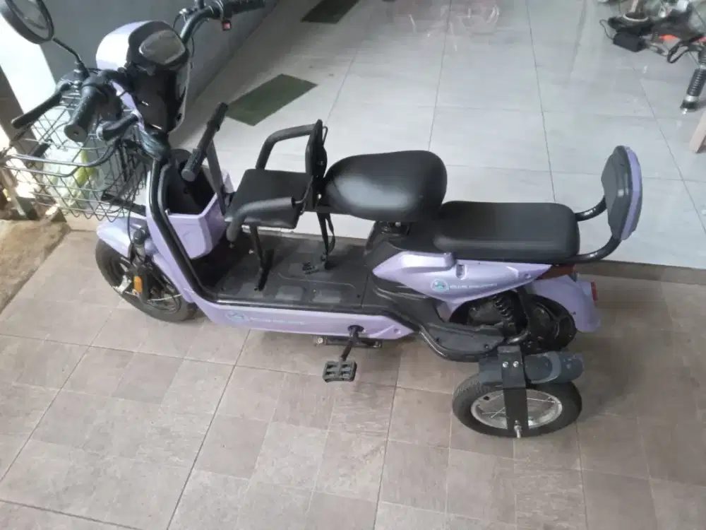 Di jual sepeda listrik