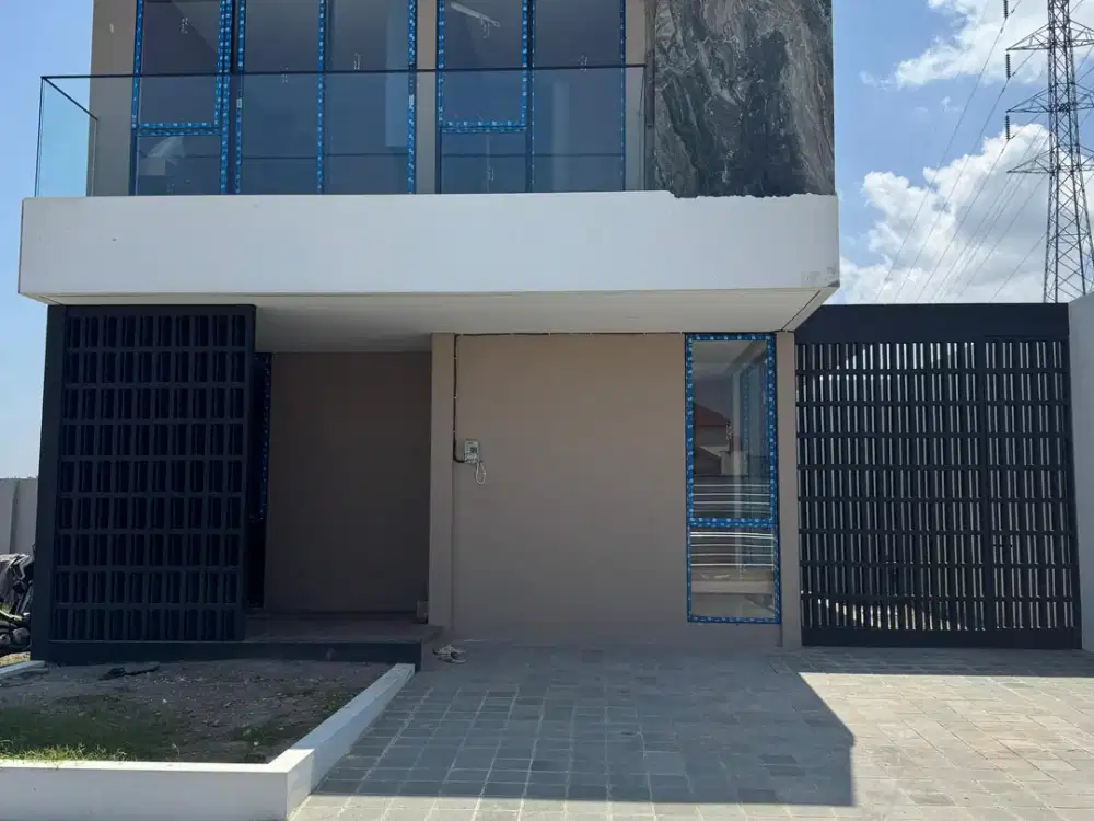 Cluster Mewah 2 lantai dengan fasilitas lengkap