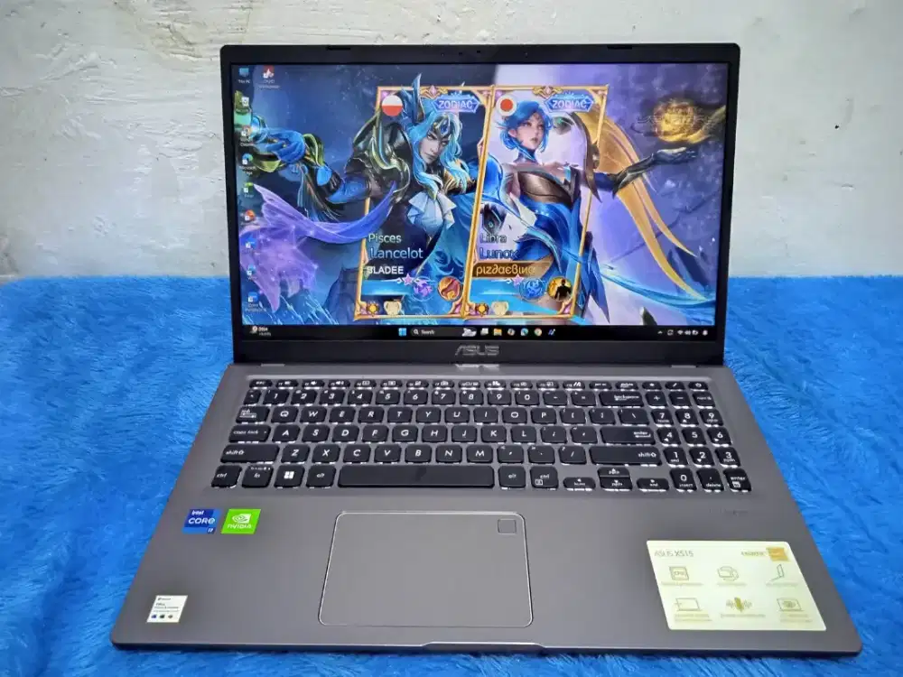 asus VivoBook X515EP_A516EP
 Intel core i7-1165G Ram 8 GB SSD 256 GB