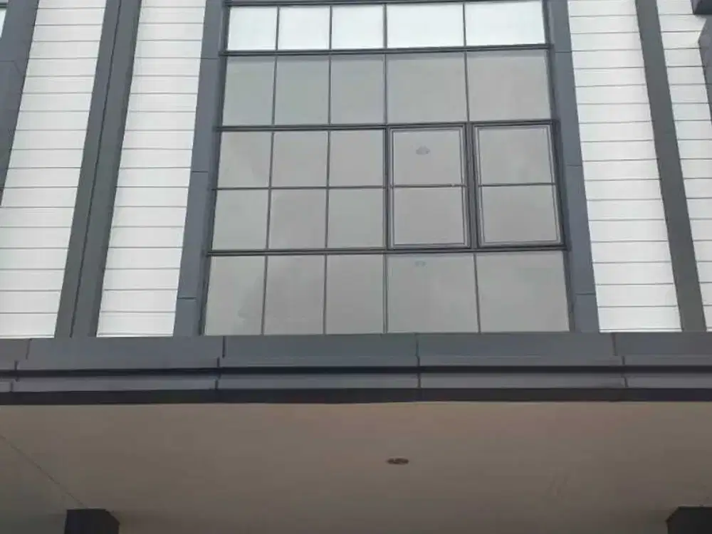 Termurah Ruko 3 Lantai Limited Parkir On Street Sebelah Aeon Mall JGC