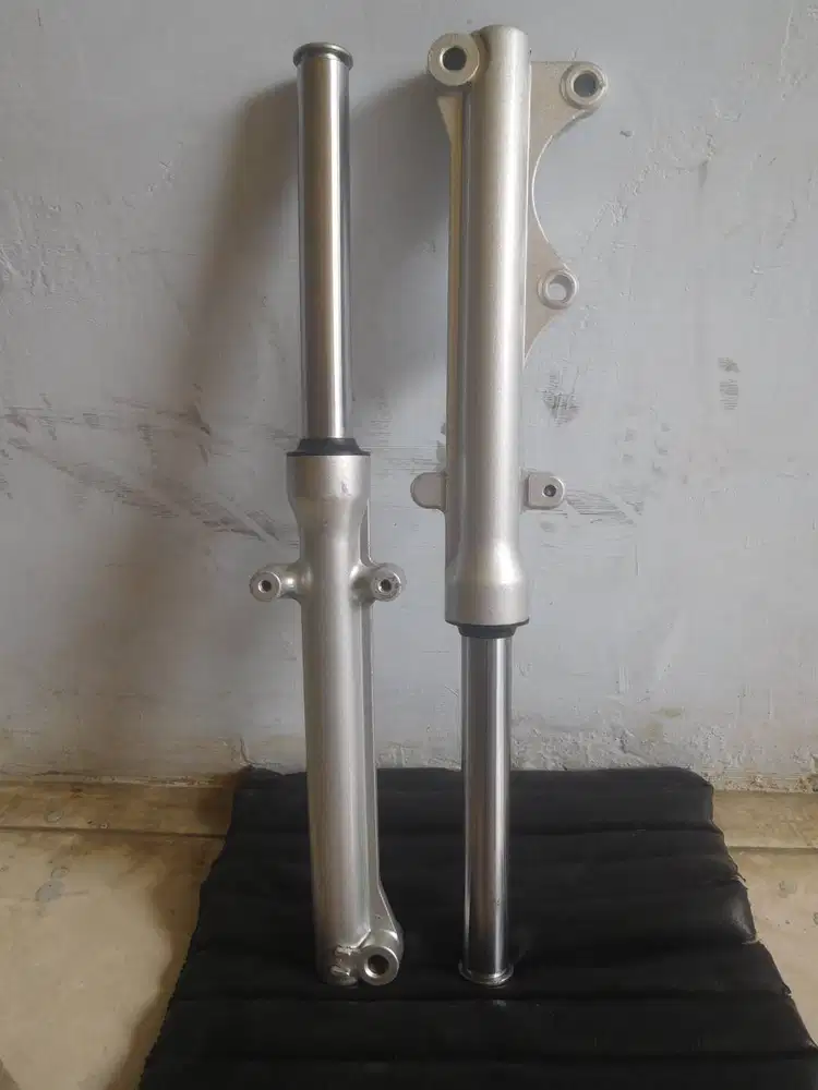 shock / sok motor Yamaha depan