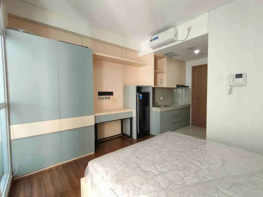 Dijual Cepat Apartemen Type Studio Full Furnished View Pool di Puri Orchard Jakarta Barat