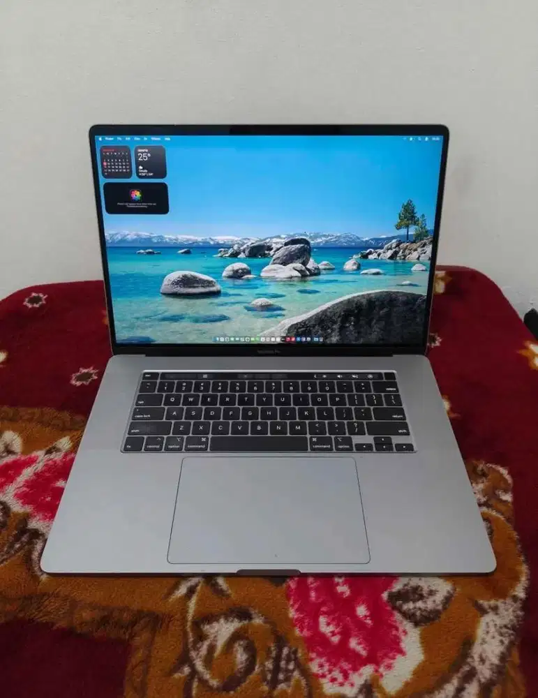 MACBOOK PRO 16INCH 2019 TOUCHBAR I7