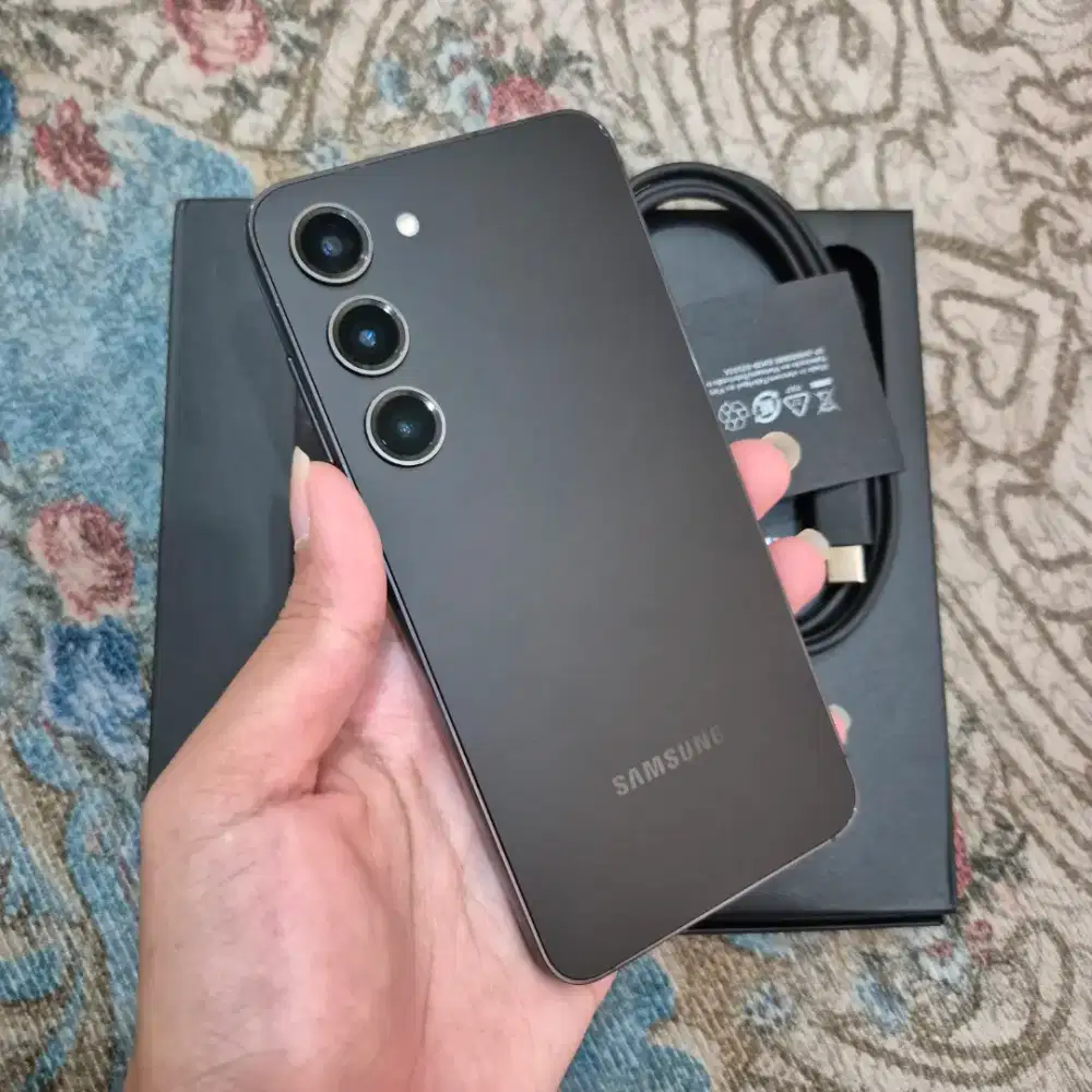 Samsung S23 5G 8/256gb sein MULUS NOMINUS FULLSET