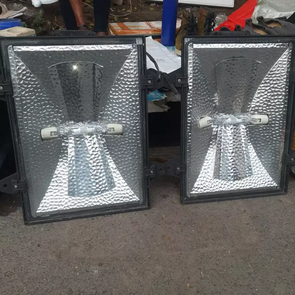 Lampu sorot backlight 150watt bonus lampu philip