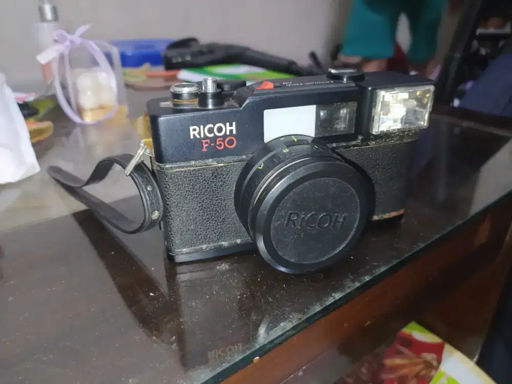 Kamera RICOH F 50