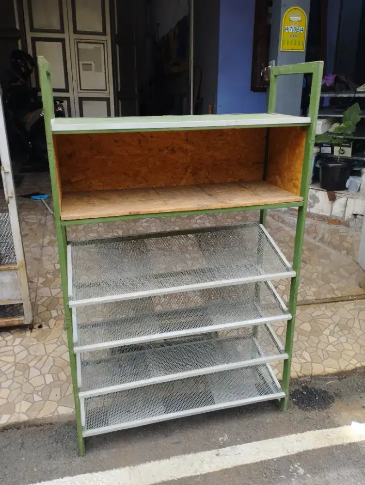 Di jual rak sepatu
