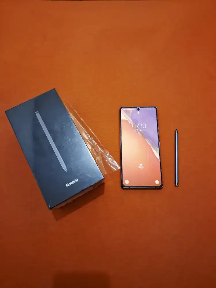 Samsung note 20 4G ram 8/256
