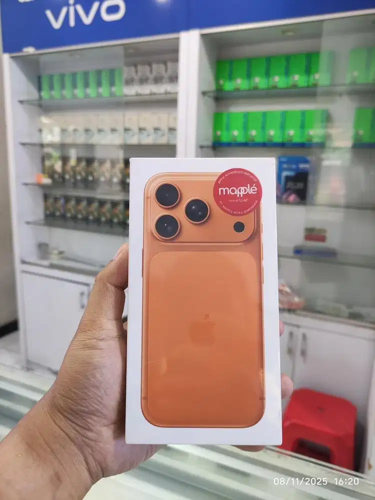 IPHONE 17 pro 256gb oren