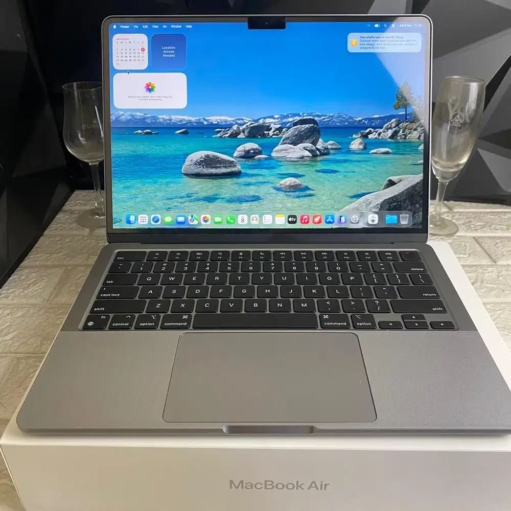 Macbook air M2 16/256gb ibox ON like new bisa COD dan TT