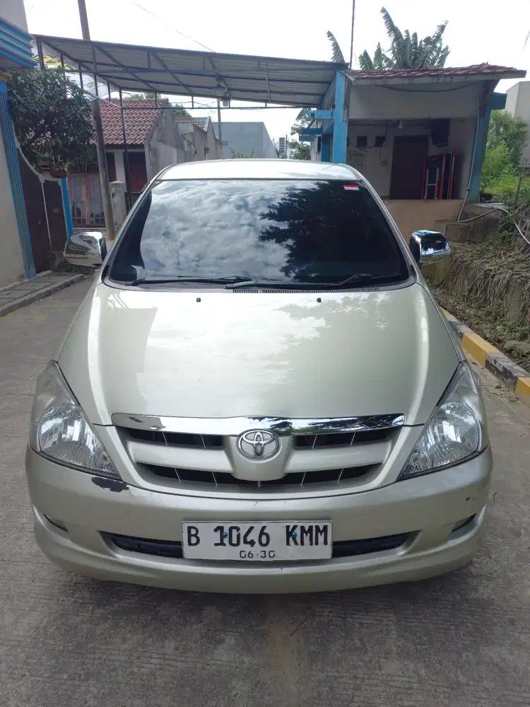 Toyota Kijang Innova 2006 Bensin