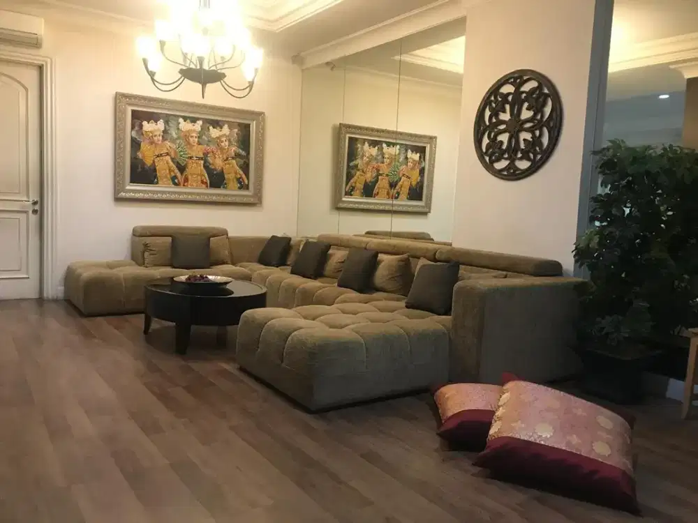 Rumah cantik rapi terawat Sutera Tiara Alam Sutera full renov