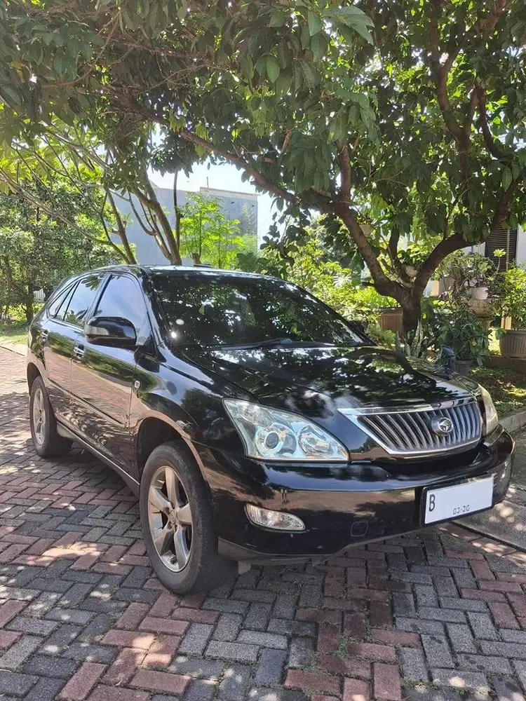 Toyota Harrier 240G tahun 2009