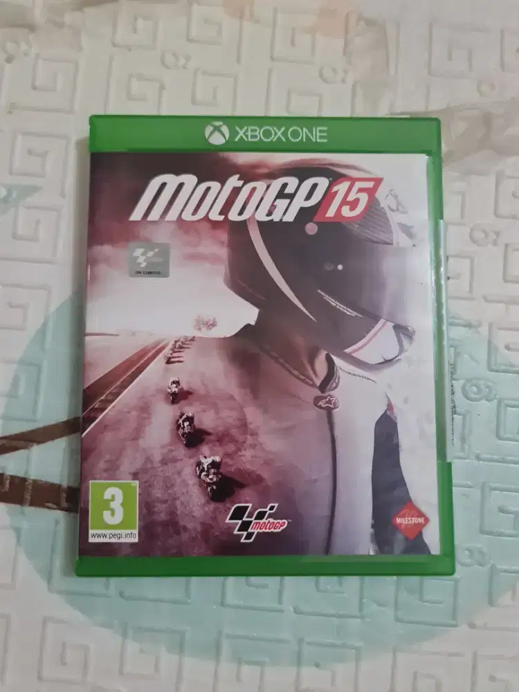 Kaset BD Xbox One MotoGP 15