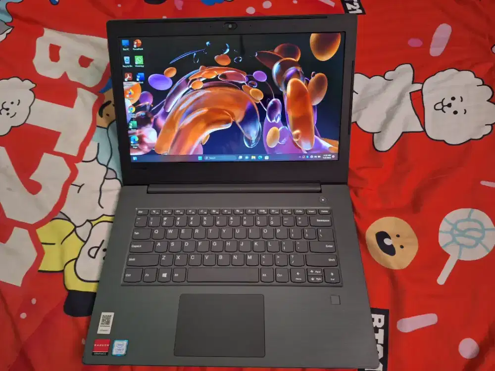 Bismillah dijual laptop lenovo slim core i5 ram 8gb ssd 256gb vga530