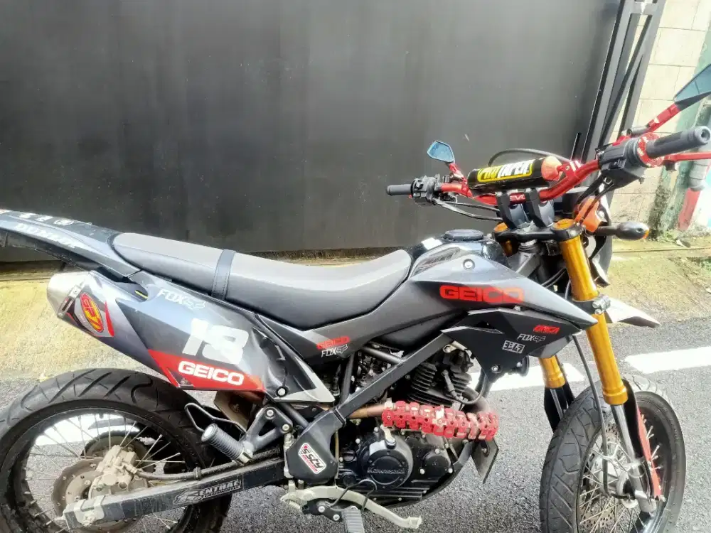 Kawasaki D tracker jarang pakai