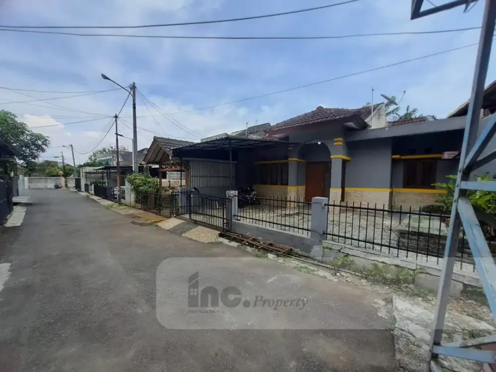 DIJUAL RUMAH DEKAT GRIYA ANTAPANI BANDUNG DALAM KOMPLEK