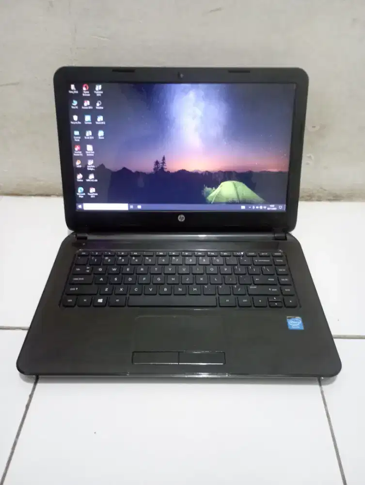 Laptop Hp 14 slim ram 4Gb windows 10-64bit siap pakai
