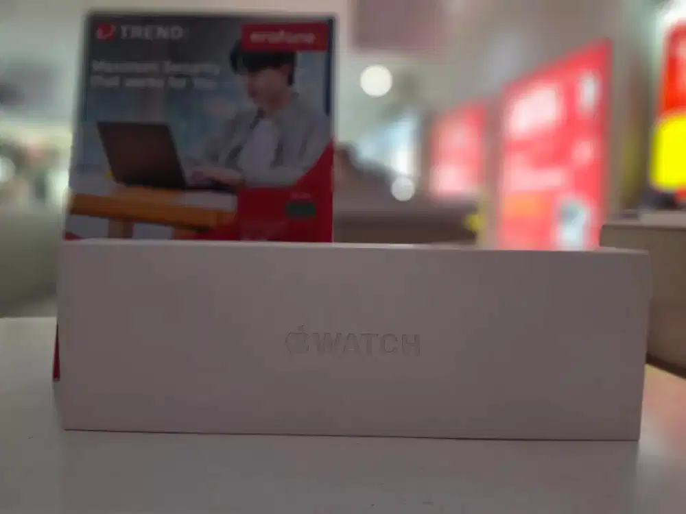 Apple Watch Series10 46mm JetBlack SportLoop GPS