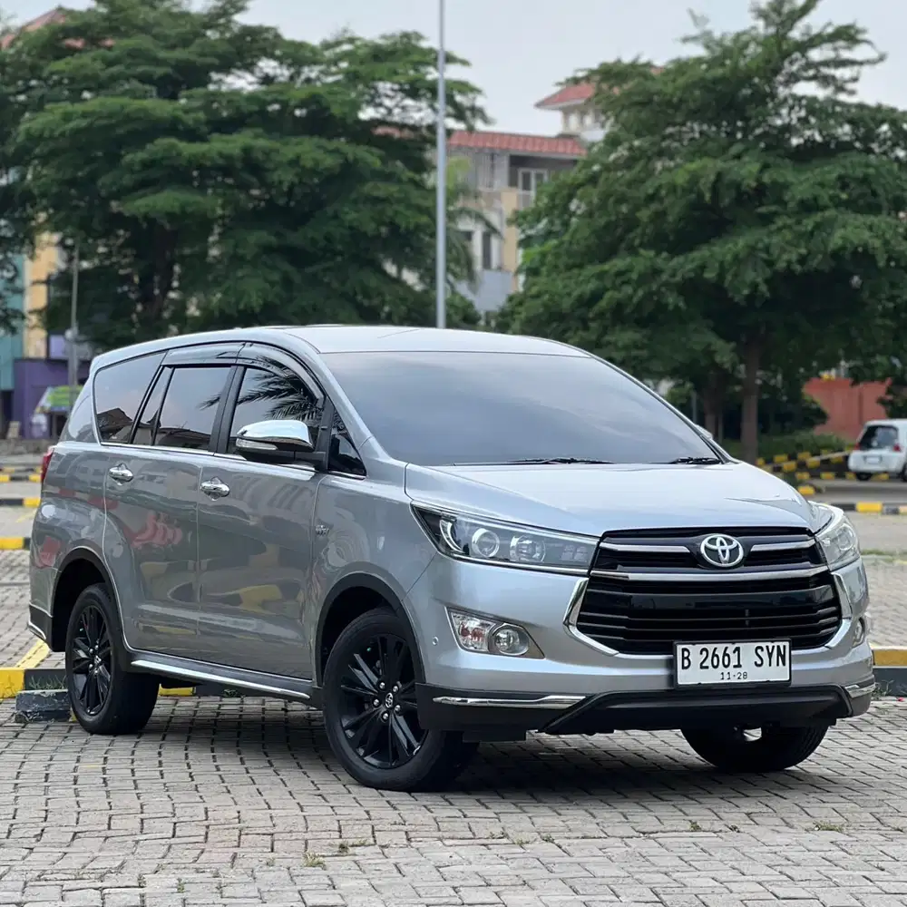 [Cash 269 jt] Innova Venturer 2.0 AT 2018
