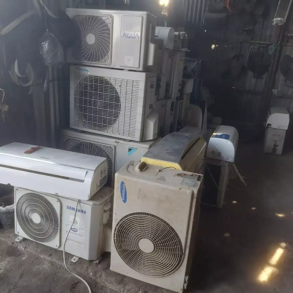 Dicari AC bekas dengan segala kondisi