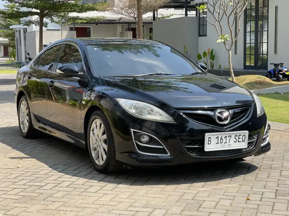 Mazda 6 sedan matic