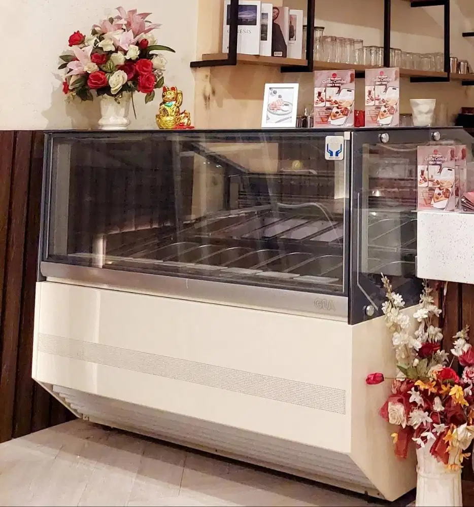 Gelato Showcase 2 Pintu GEA July16 Ex Resto