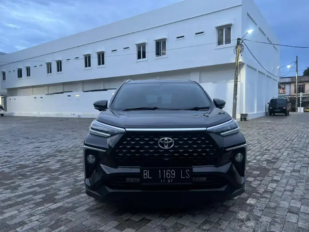 Jual santai Avanza veloz type Q