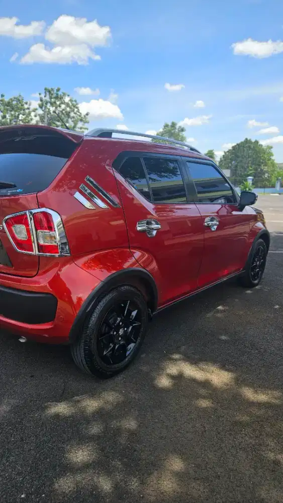 Suzuki Iqnis TM2FX 4x2 AT