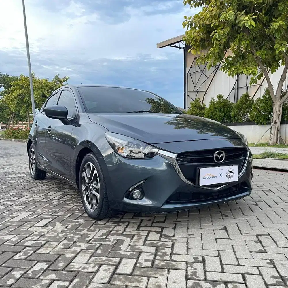 ANGSURAN RINGAN MAZDA 2 R SKYACTIVE AT 2016 MATIK