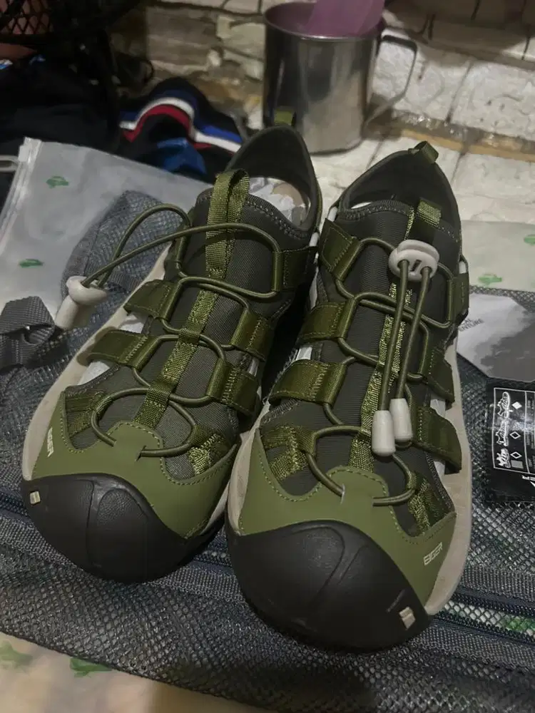 eiger lacerta ws sendals Army size 38