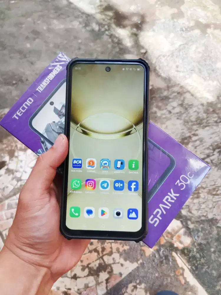 TECNO SPARK 30C RAM 6+6/128GB + NFC (FULLSET)