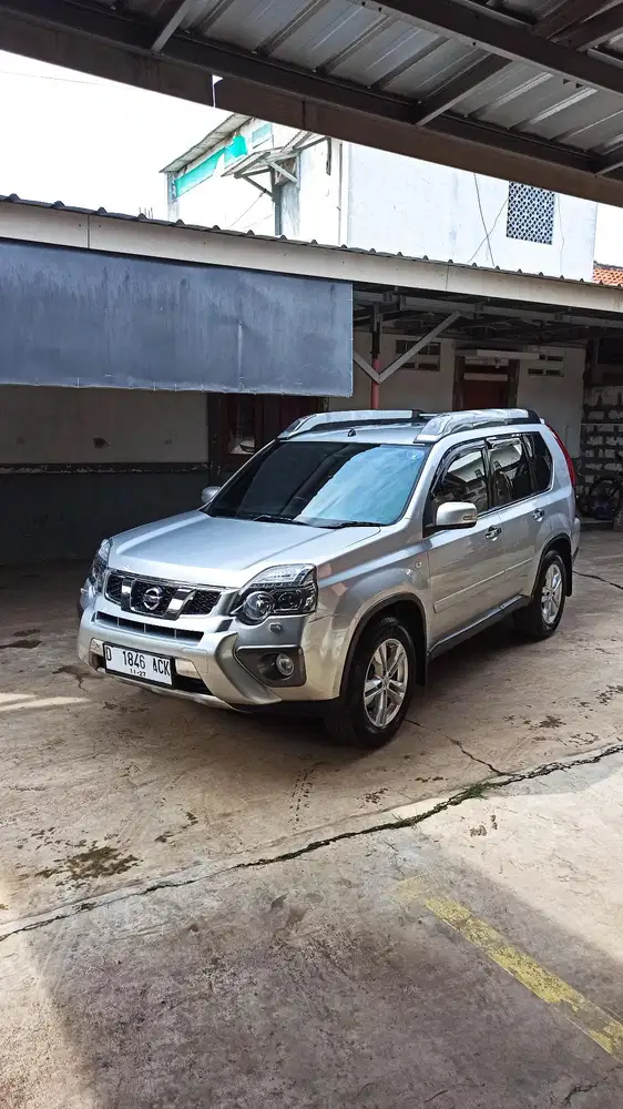 Nissan X-Trail 2014 Bensin