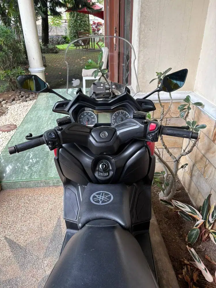 YAMAHA XMAX 2019 ( ASSESORIES PENDUKUNG KENYAMANAN LENGKAP )
