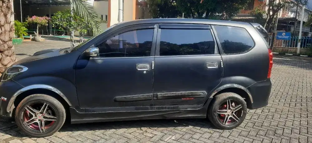 Dijual Daihatsu Xenia Li Deluxe 1.0 (2008) Nego Halus