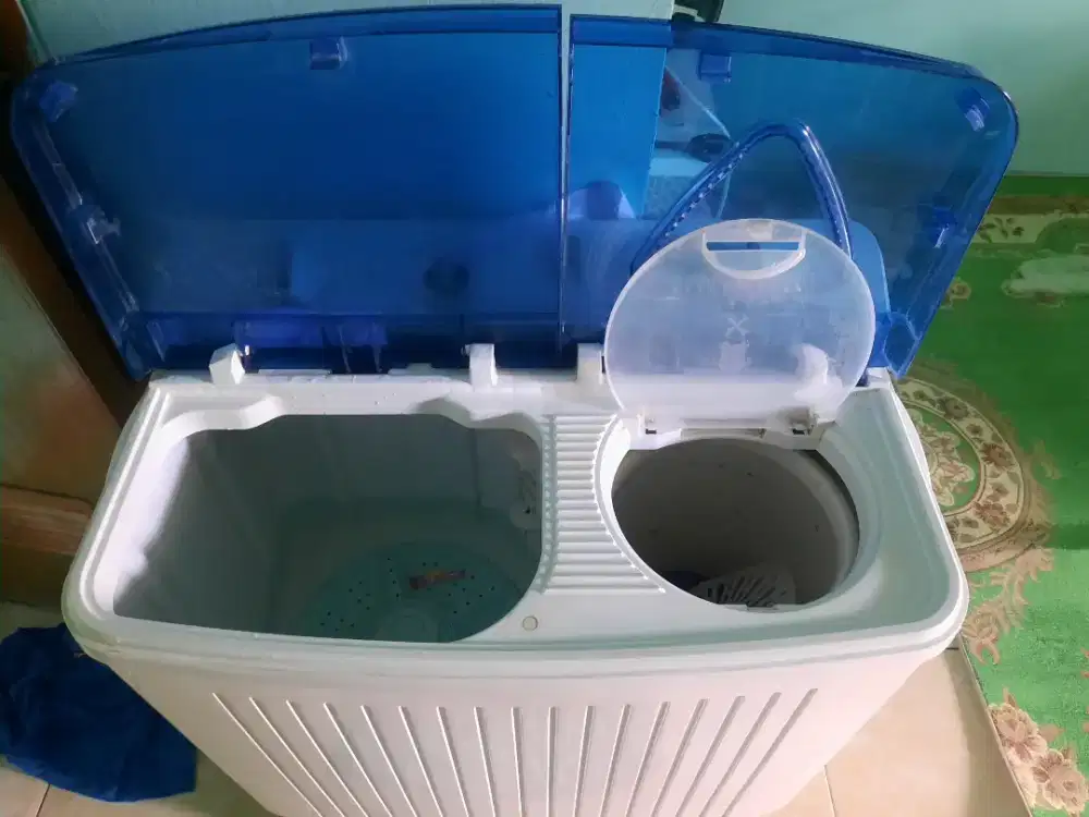 Di jual murah mesin cuci dua tabung politron